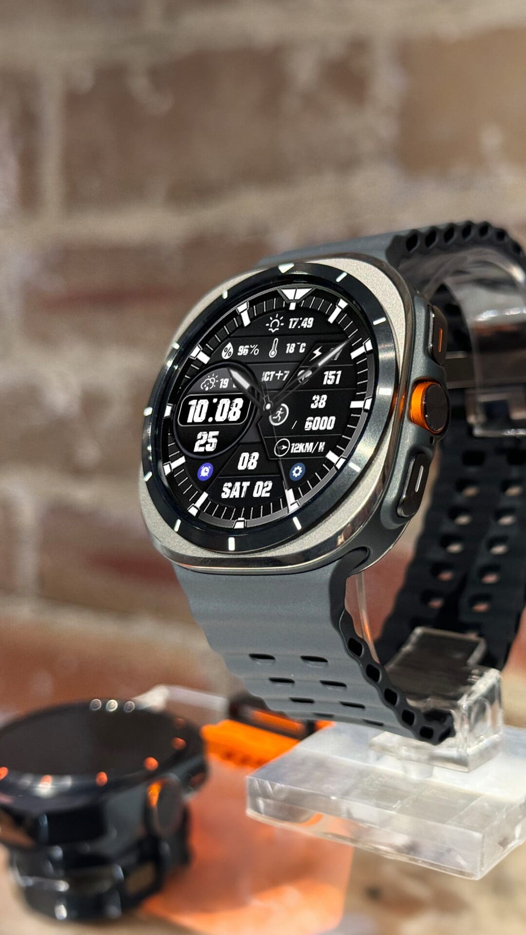 N-SPORT 727 Luxury Hybrid Watch Face for Samsung & Wear OS feature image