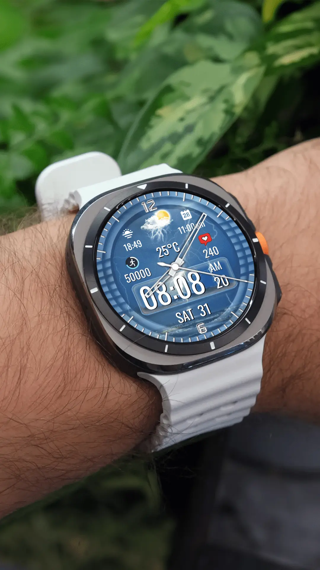 N-SPORT 748 Real-time Weather Luxury Hybrid Watch Face For Samsung