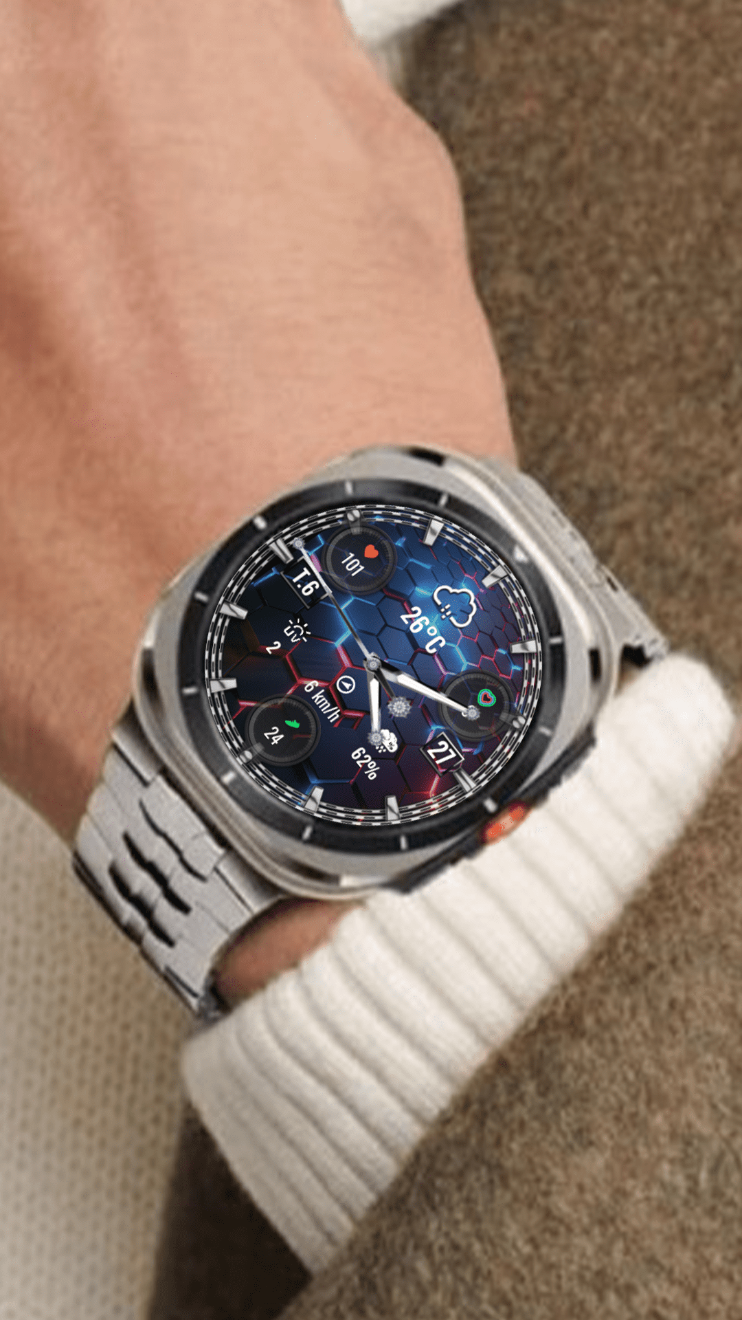 N-SPORT 782 Luxury Classic Analog Watch Face for Samsung & Wear OS feature image