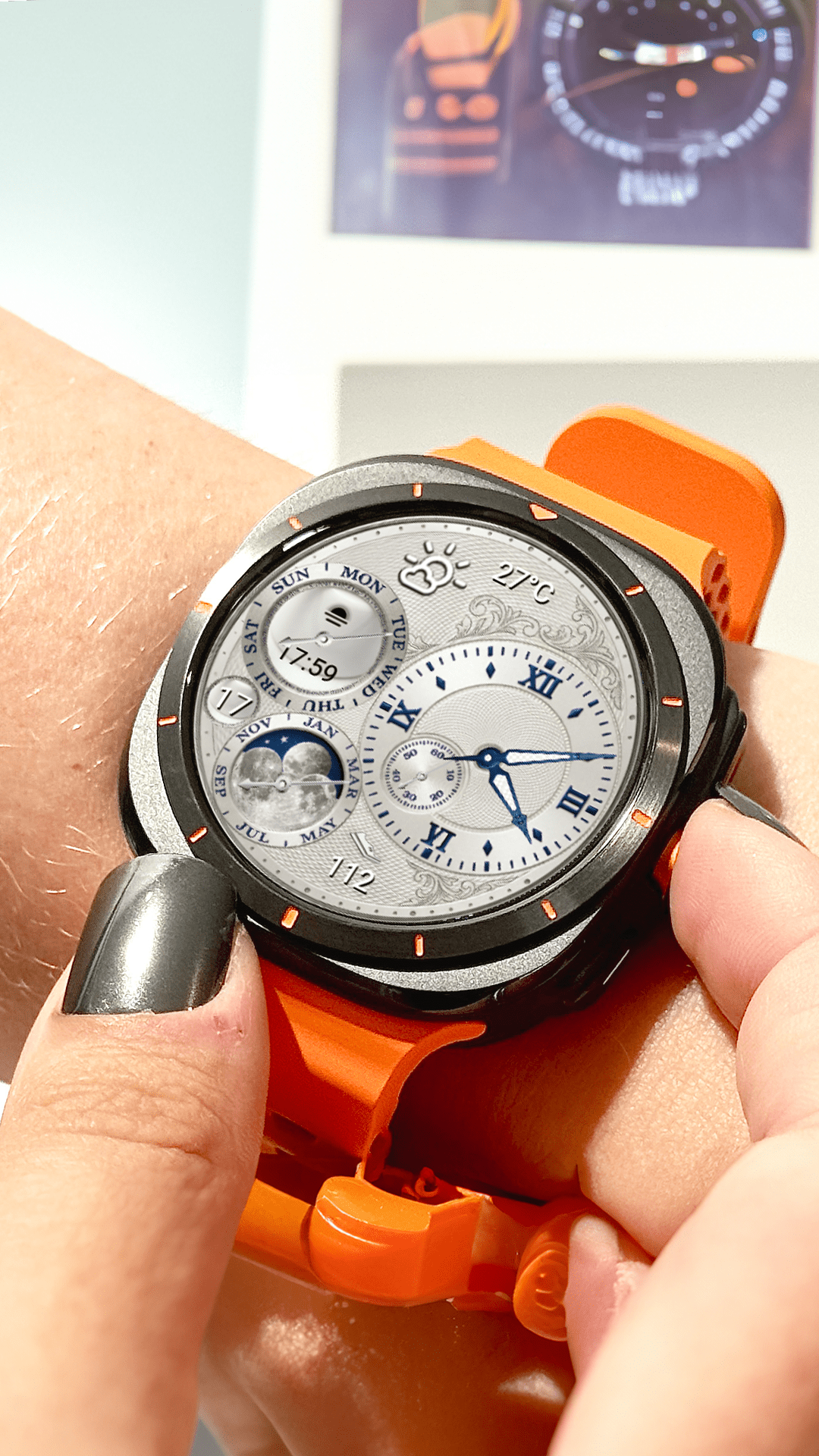 N-SPORT 654 Real-time Weather Luxury Lunar Calendar Classic Analog Watch Face for Samsung & Wear OS feature image
